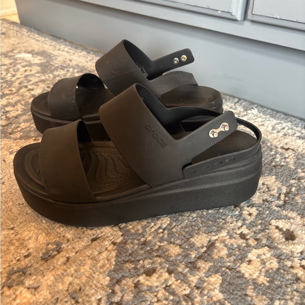 Crocs Brooklyn Low Wedge Sandal - Women's